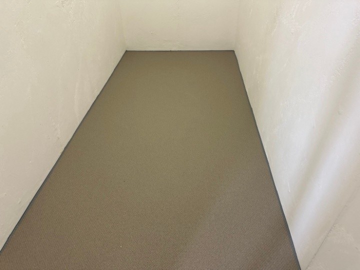 床面端部へシール処理
